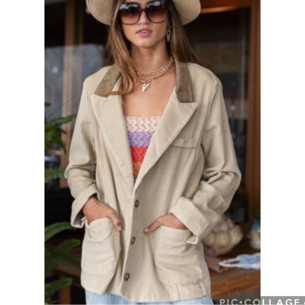 POL Beige Corduroy Oversized Barn Blazer with Olive Green suede Collar Size S